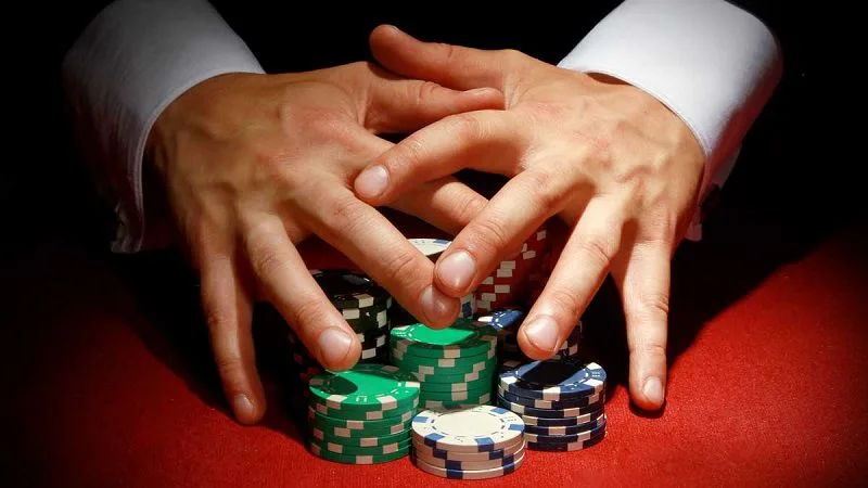 Hướng Dẫn Cách Chơi Tight Aggressive Poker Chi Tiết Qua Từng Giai Đoạn