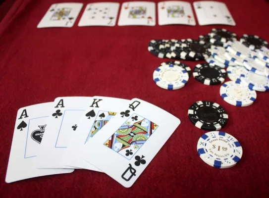 Số lượng lá bài được sử dụng trong các thể loại Poker khác nhau